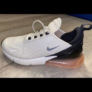 Nike Air Max 270 Size 9